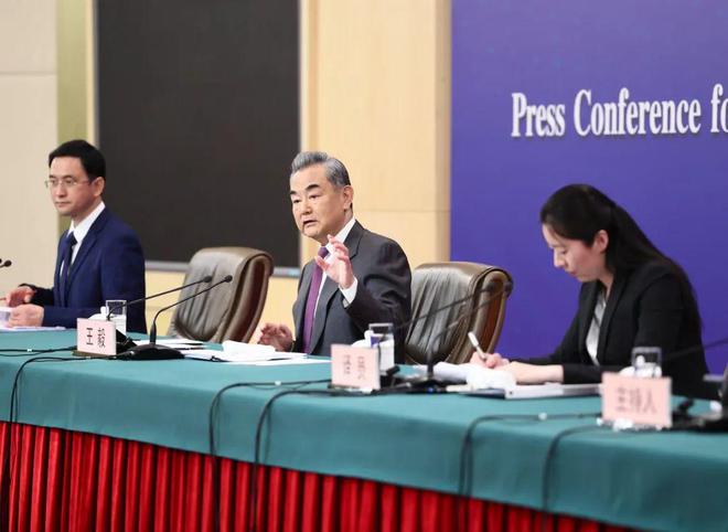 王毅明日将出席外交主题记者会，深度解读中国外交新动向