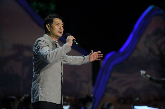 濮存昕最近的话剧演出，舞台上的魅力与情感的碰撞