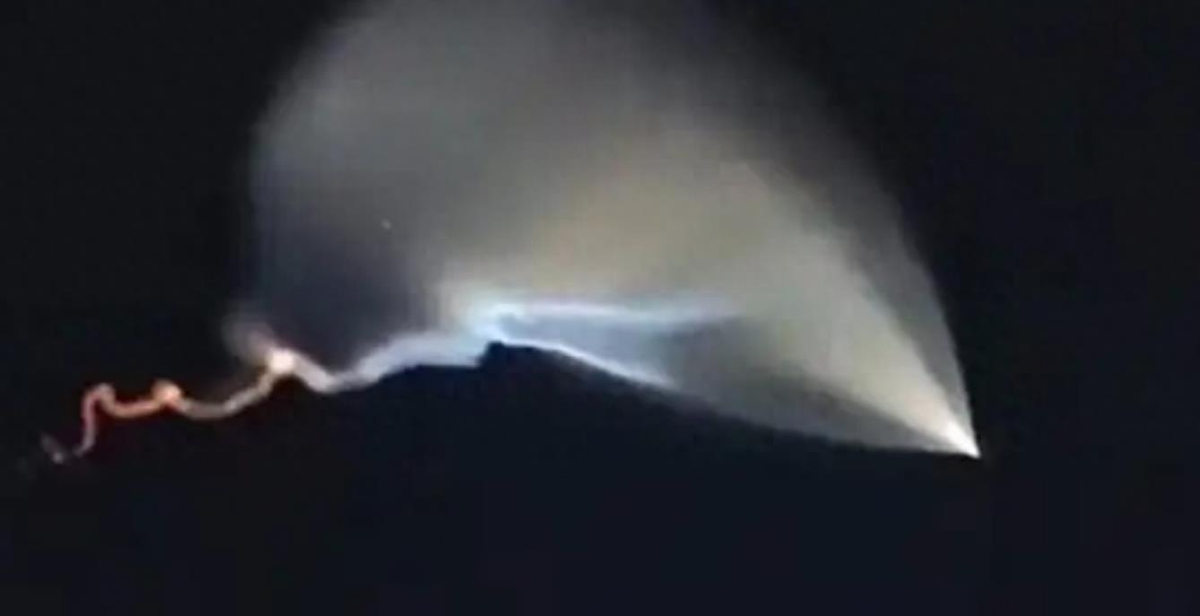 美军夜间试射洲际导弹，是否成功打到太平洋？