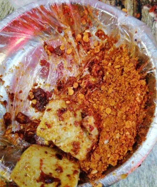 重庆街头烧烤，一场味蕾的狂欢派对