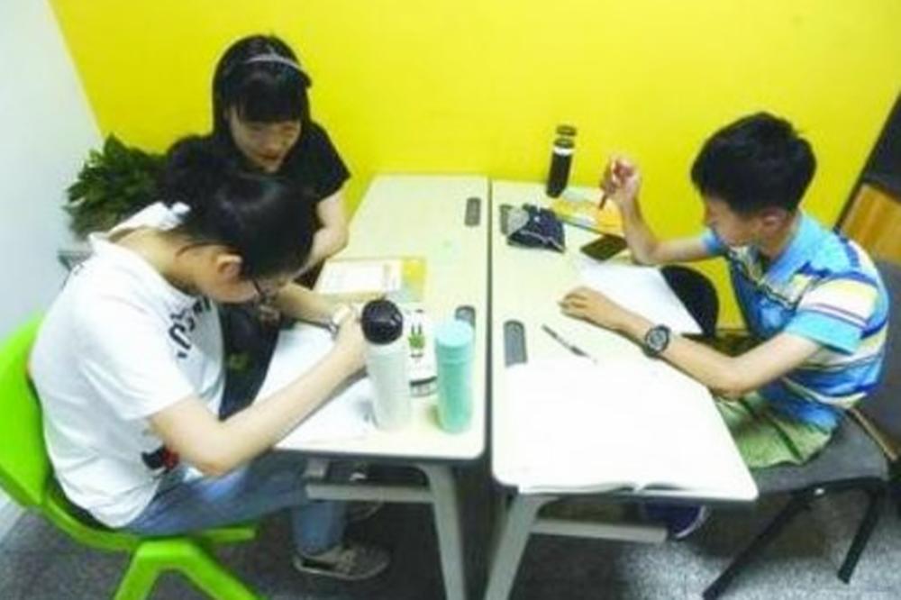 警惕虚假交易，高价买高考试题和答案的真相揭秘