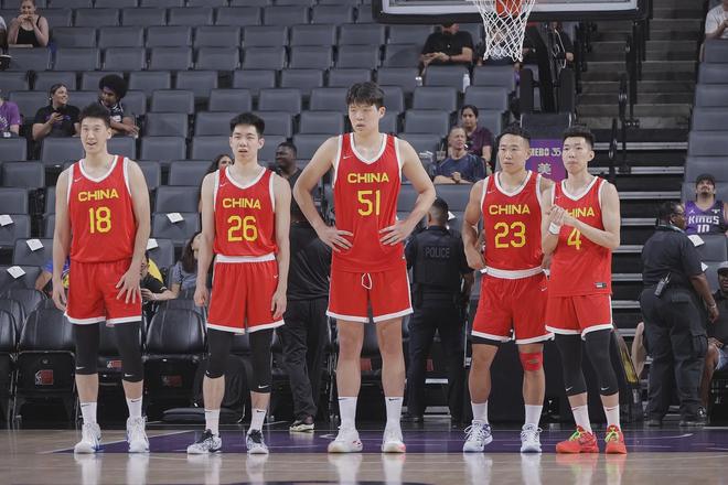 中国男篮集训名单出炉，新篇章开启！