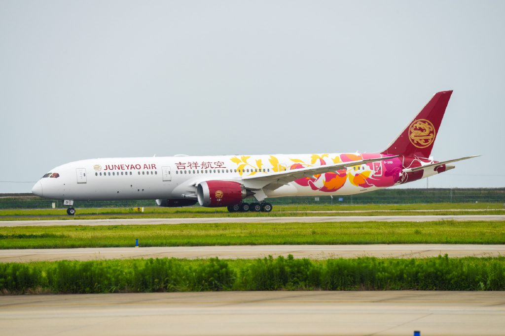 恢复接收波音787，航空业的新篇章