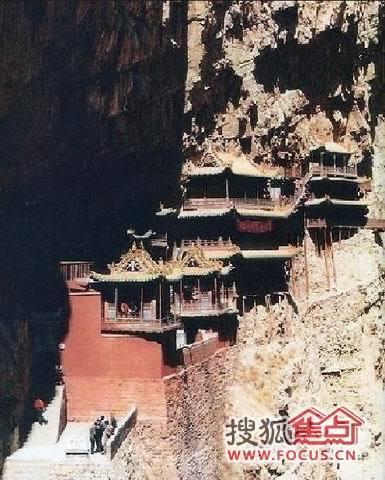 山西悬空寺部分建筑物坍塌系谣言——真相揭秘与文化传播的反思