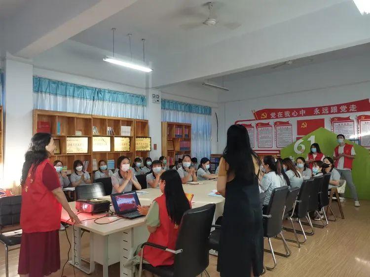 幼儿园多名儿童遭体罚，两幼师被刑拘——事件深度解析