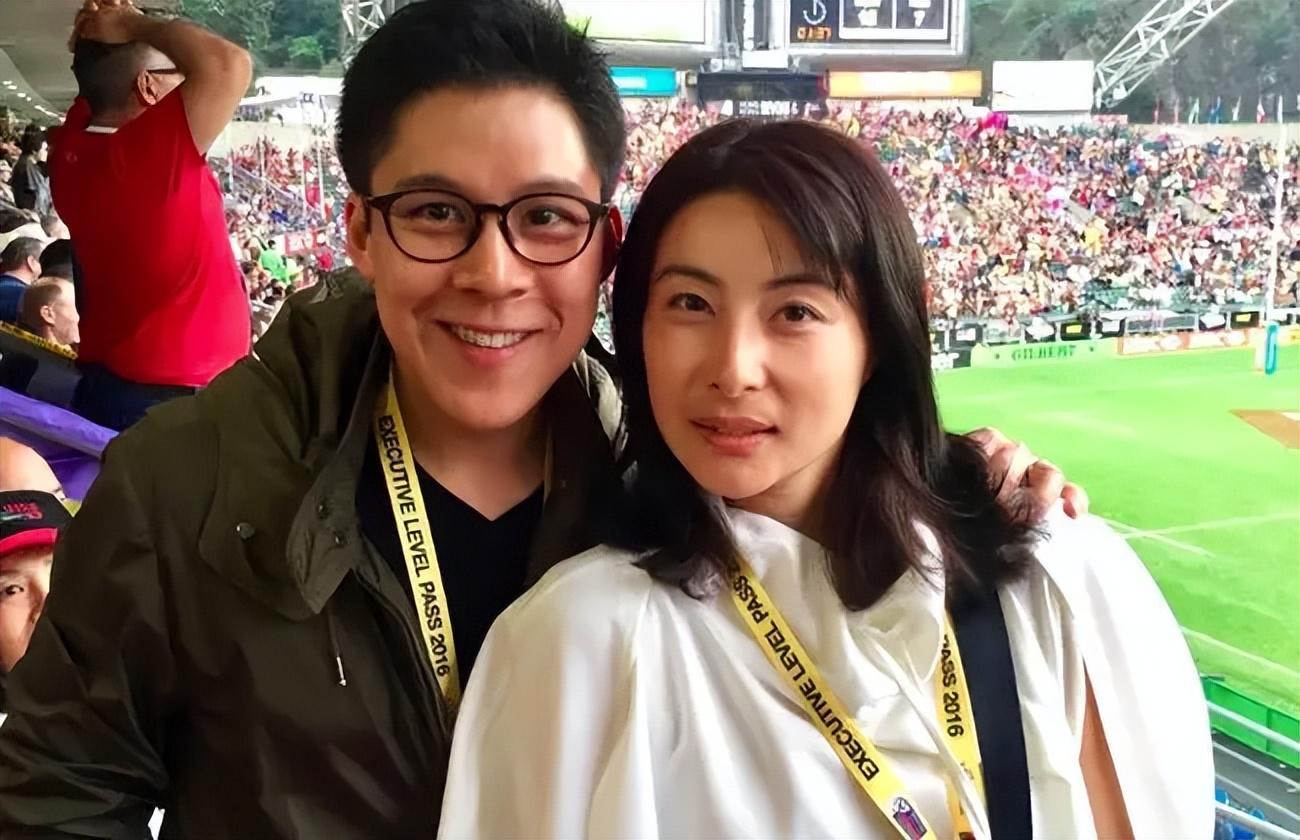霍震霆的大儿子——新时代下的青年才俊