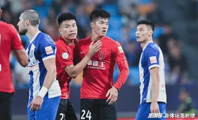 中甲盐城队17岁门神严子航受访，青春热血铸就辉煌