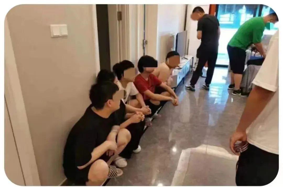 网警治网络直播乱象网警治理网络直播乱象，维护网络空间秩序的必要举措