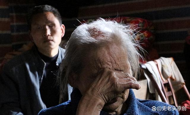 苦等丈夫80余年的老人去世，一段深情厚意的终结