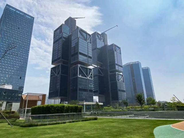 揭秘大疆上海新总部地址，未来科技的新地标