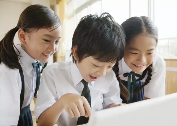 地方政府急迫应对，挑战与策略