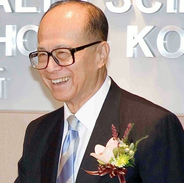 李嘉诚掏空香港？深度解析背后的经济现象