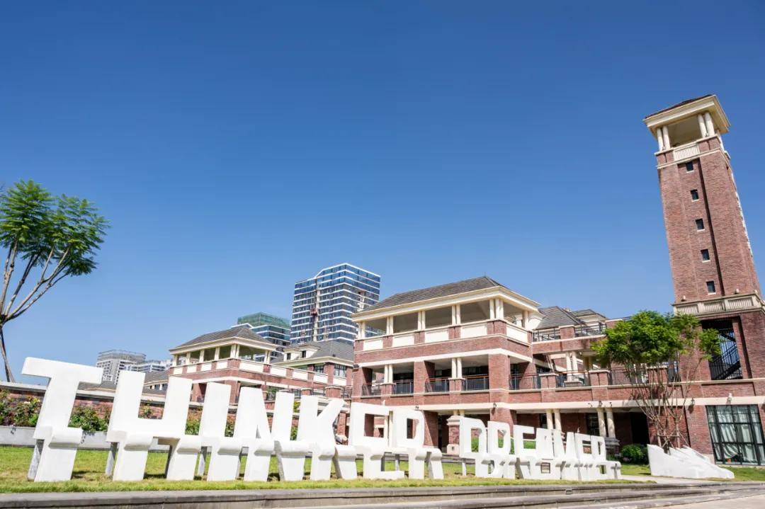 外交部点赞广州彩虹桥站美到心巴上