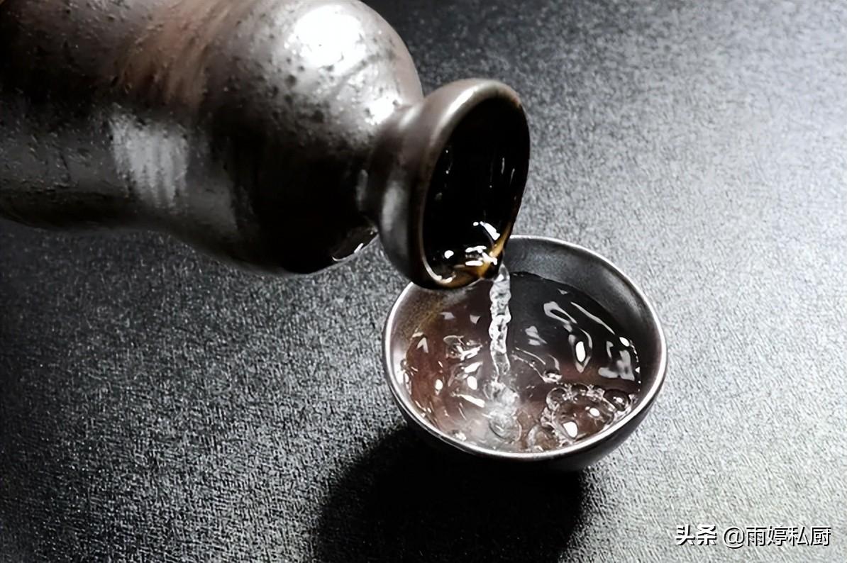 43岁男子爱喝酒导致全身发黄——警钟长鸣的健康警示