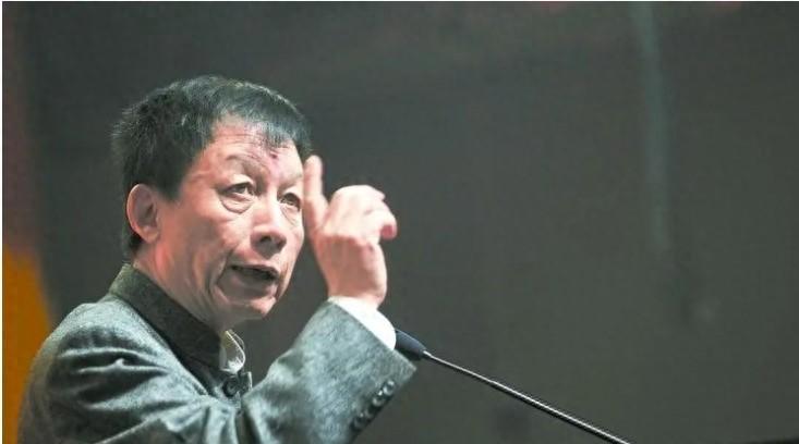 中国富商遭家办员工侵吞4亿元，深度剖析与反思