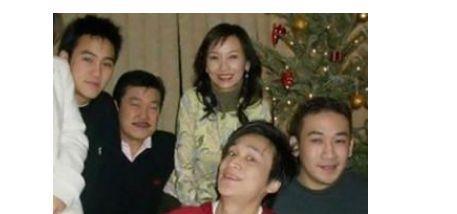赵雅芝回应儿子是男版的自己