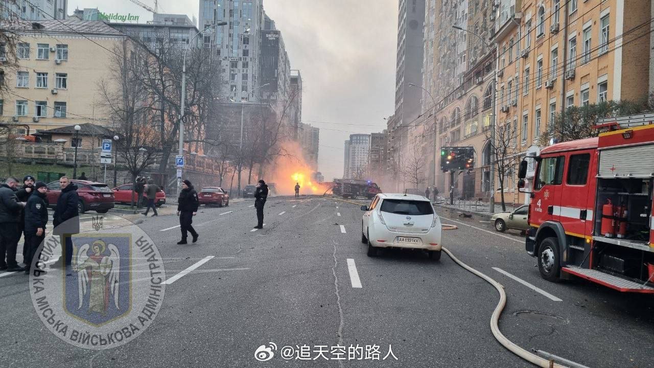 乌克兰首都惊现爆炸声，局势紧张升级