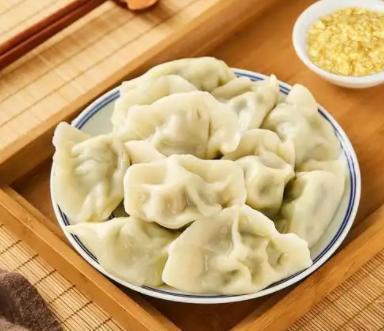 饺子在美国，跨越文化的味蕾传奇