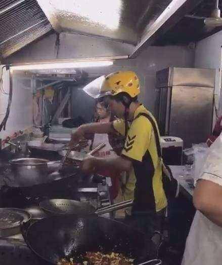 受够外卖的年轻人开始找人上门做饭，一种新型生活方式的兴起