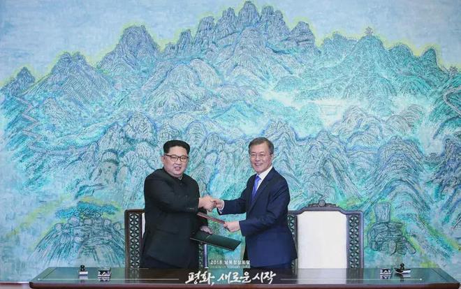 韩在军事分界线举行实弹演习，展示强大国防实力