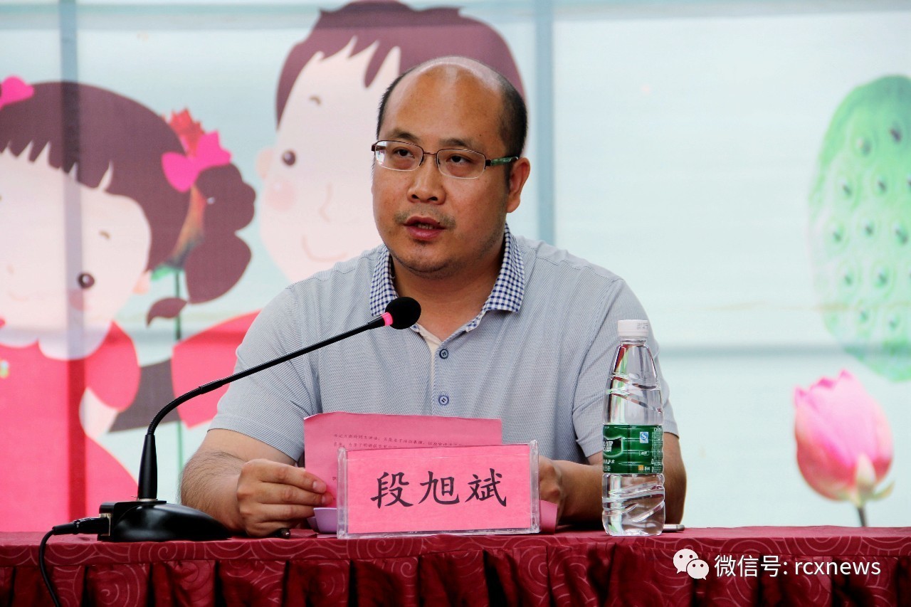 赖秀斌介绍，一位引领时代的杰出人物