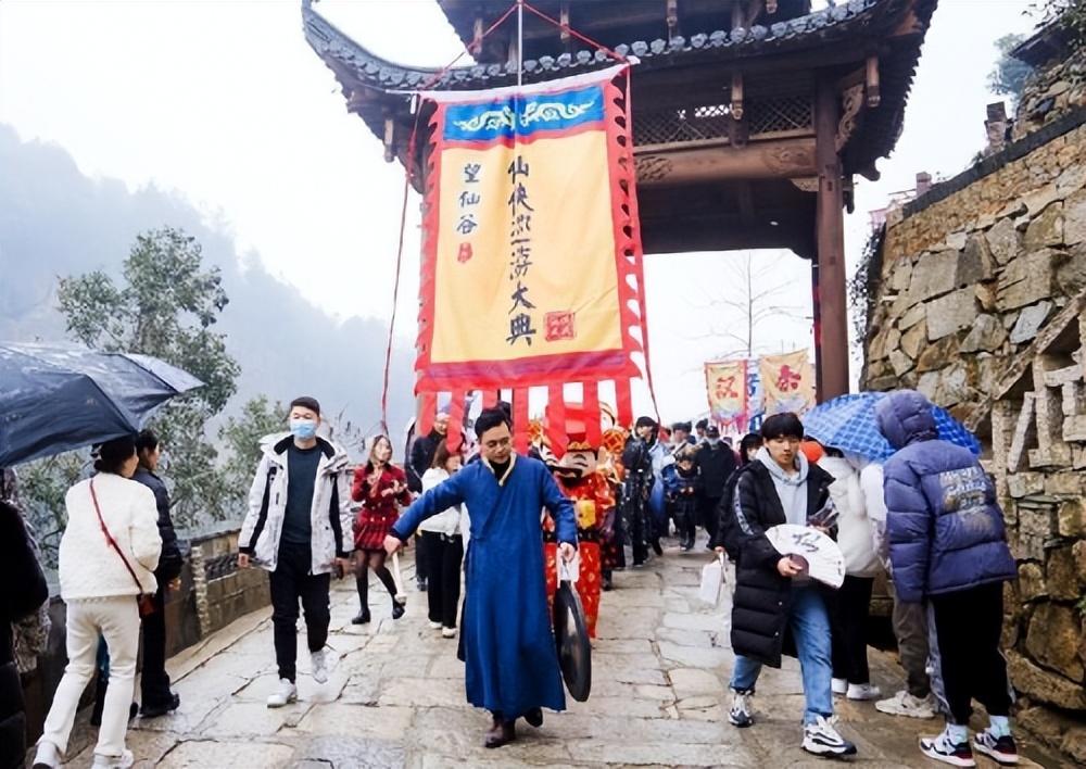 暴雨下的望仙谷，仙侠世界的独特魅力