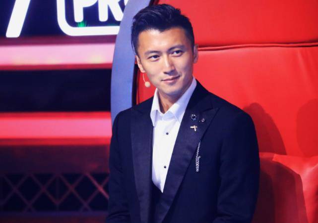 业内评谢霆锋的音乐水准，跨界之星的独特魅力