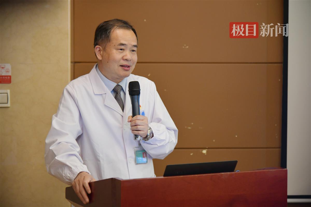 董念国，协和医院的杰出代表