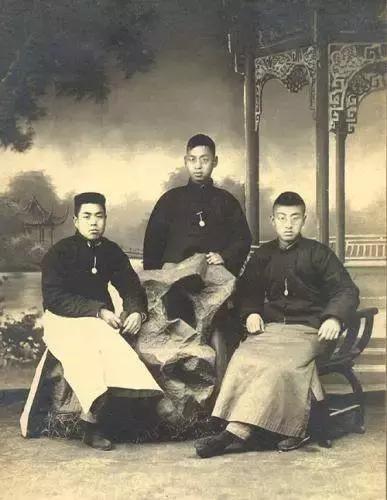 美国最有钱的乞丐，背后的故事与启示