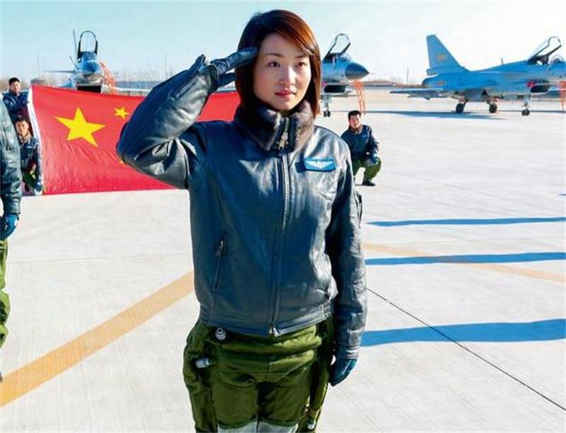 歼10SY AY，揭秘中国空军新锐战机的无限魅力