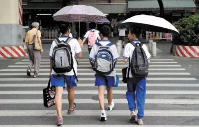 广州延迟放学，一场关于教育改革的热议