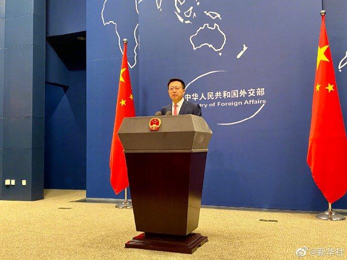 巴车队遇中国人高喊中巴友谊万岁，跨越国界的深厚情谊