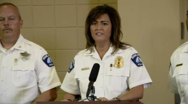 美国一女子被警察开枪击毙事件引发深度思考