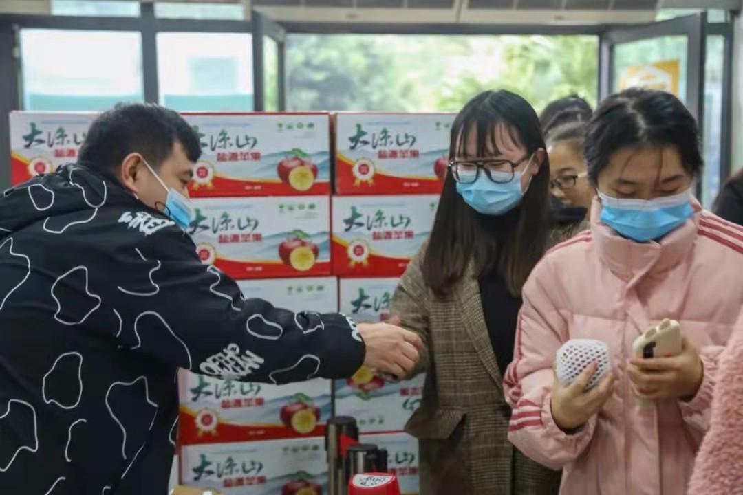 高校采购，策略、挑战与未来趋势
