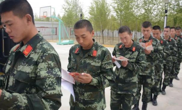 男子拒服兵役被处理，法律与道德的双重审视