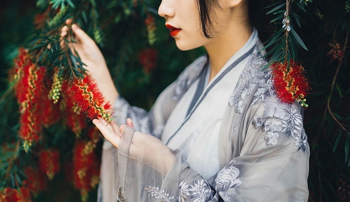 今生戴花，生来漂亮