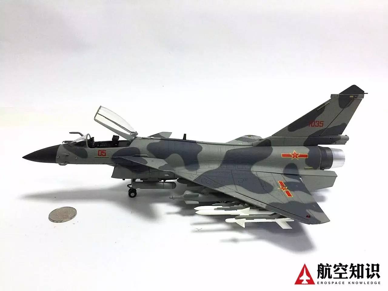 歼10展板，揭示中国空军力量的独特魅力
