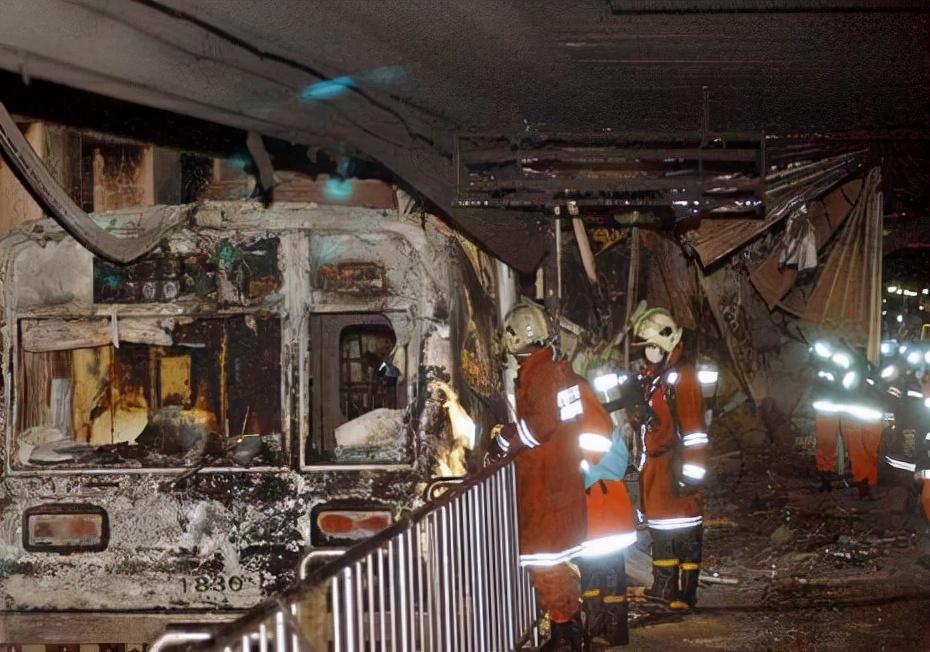 首尔一列地铁起火事件深度解析