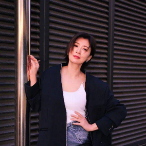 贾静雯自曝三位亲人患癌，真相究竟如何？
