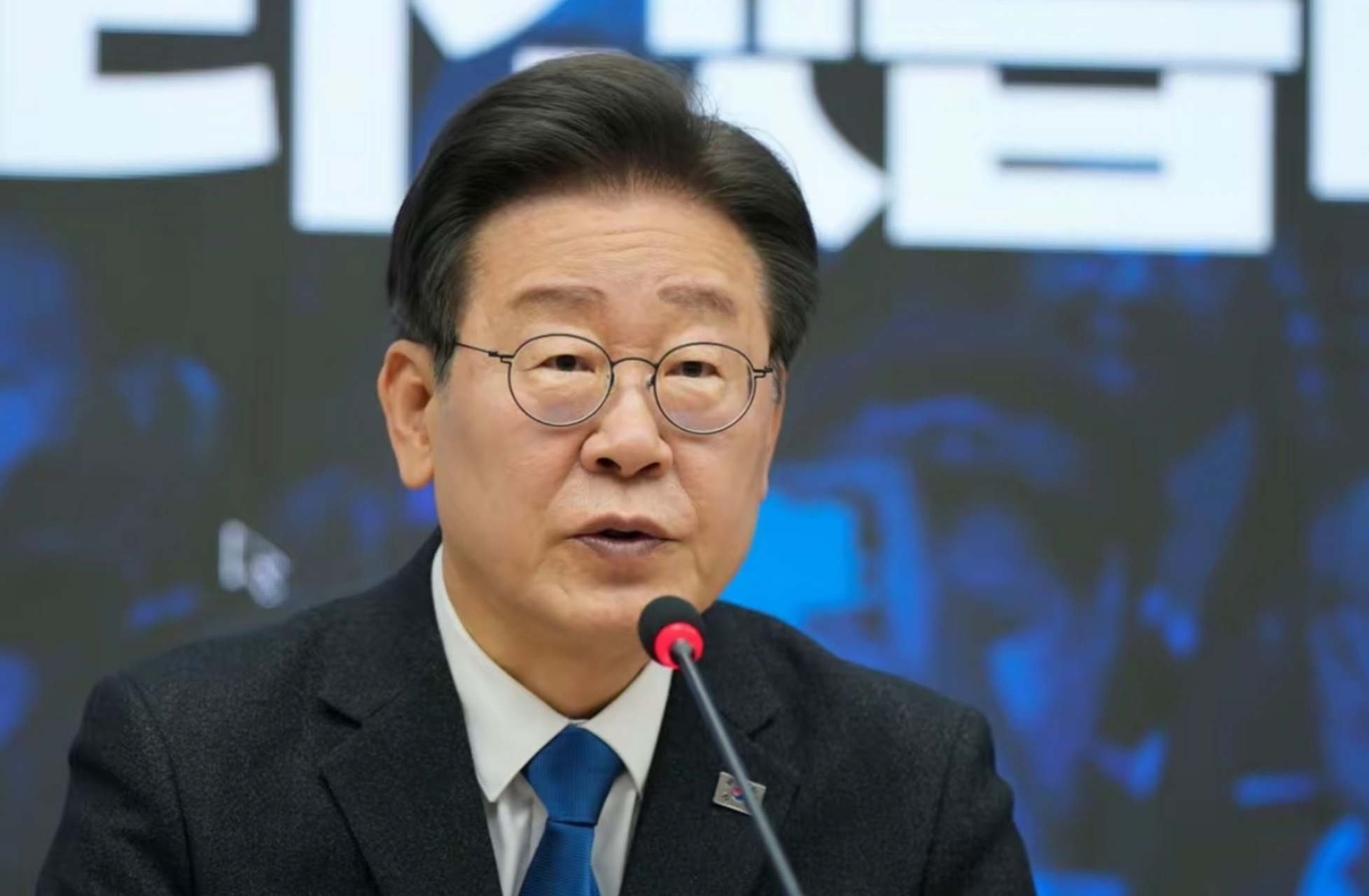 李在明上台面临三大难题
