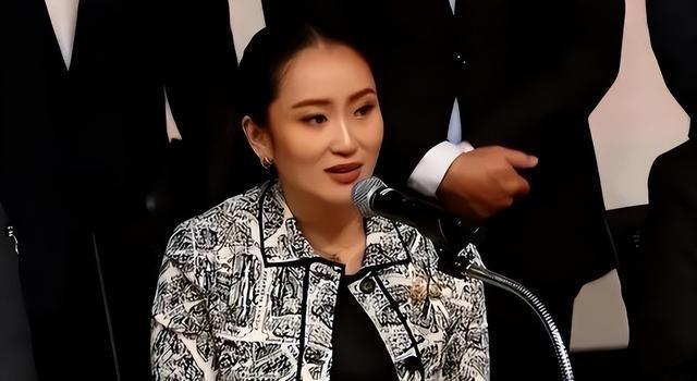 面临罢免的泰国总理佩通坦何去何从