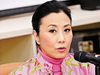 汪明荃喊话，声震网络世界的力量与情感共鸣