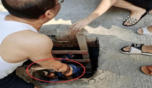 小孩掉入下水道管的视频引发的社会关注与思考